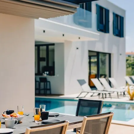 Endless Summer Villa